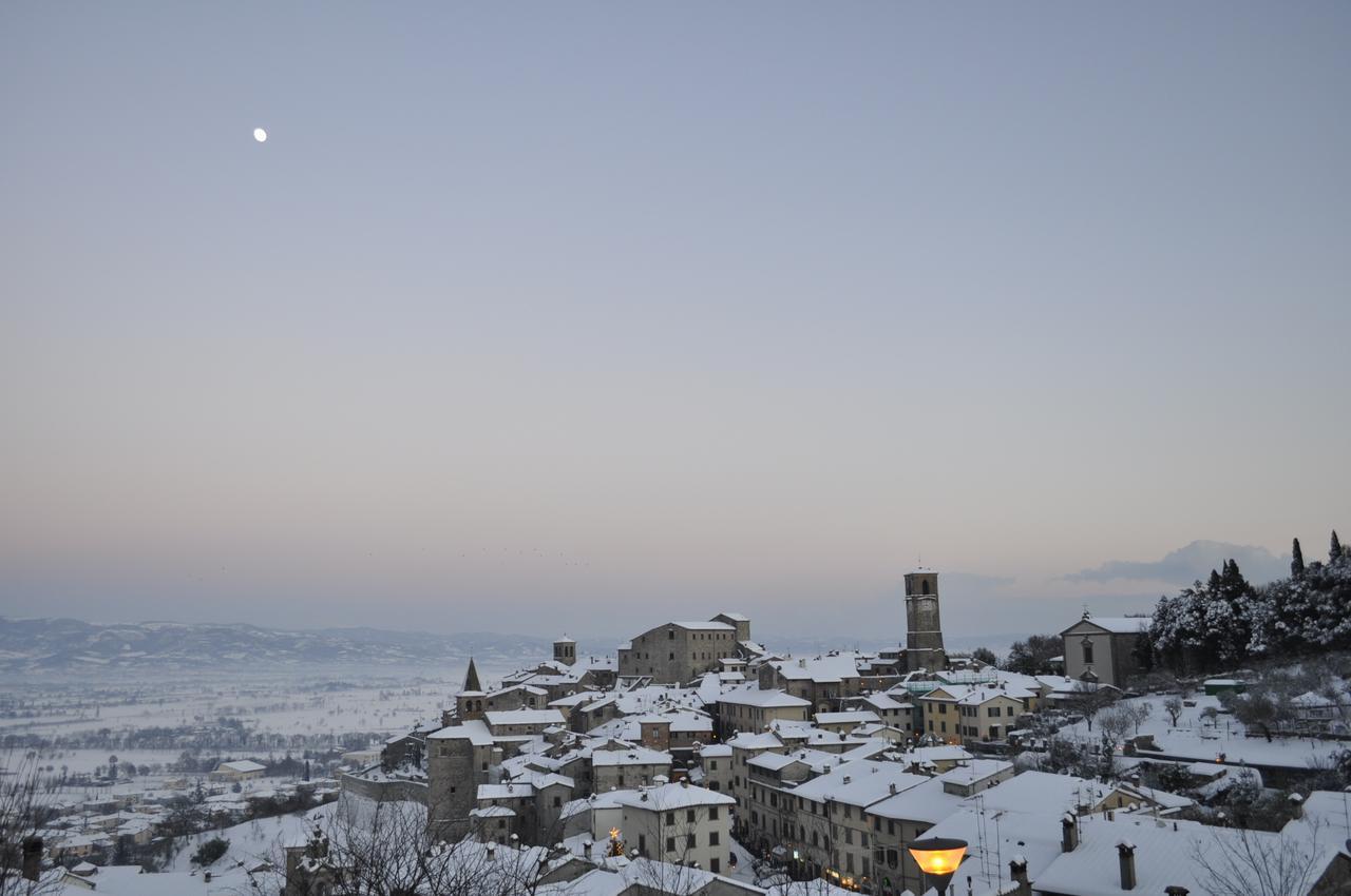 Agriturismo Il Sasso Pensionat Anghiari Eksteriør billede